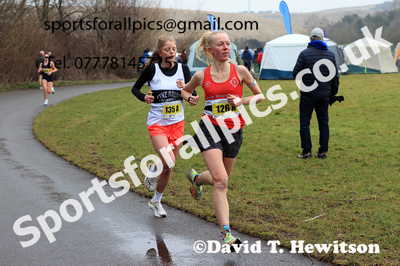 Senior Women and Over-35s Women 2025 NECAA Royal Signals Road Relays Champs.,  Hetton Lyons Country Park, Hetton le Hole, County Durham. Photo: David T. Hewitson/Sports for All Pics